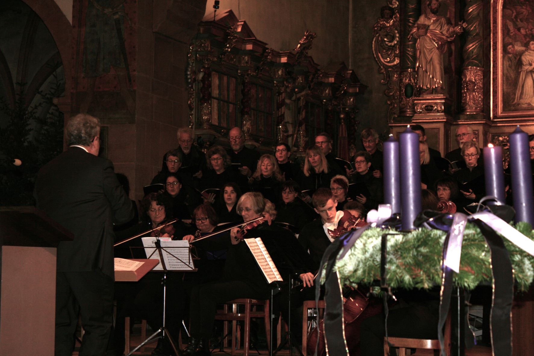 Chor 20221127 Chor & Orchester_2 (c) Pfarrei Steinfeld