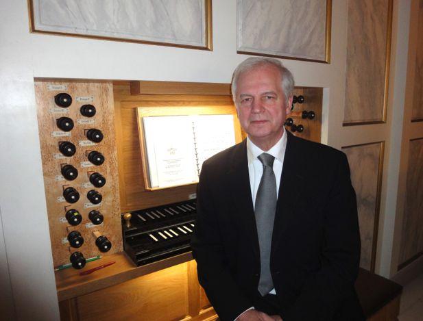 Titular Organist Jan Van Mol 2023